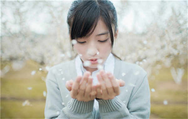 崇礼怀孕后验血多久可以知道男女(怀孕后多久可以验血检查出来)